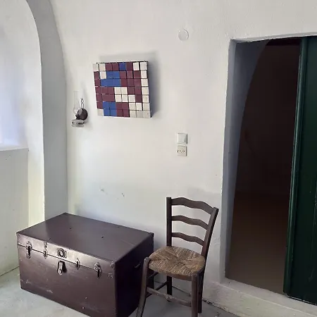 Mylopotamos House